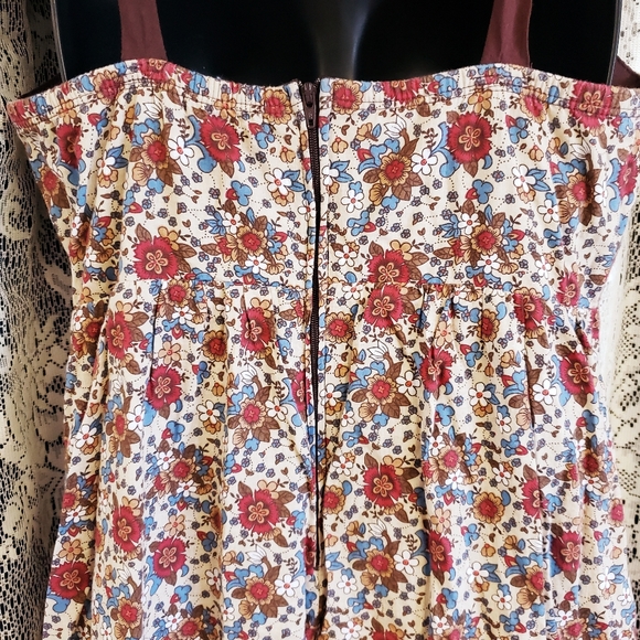 Calico Cottagecore Dress - Picture 3 of 5